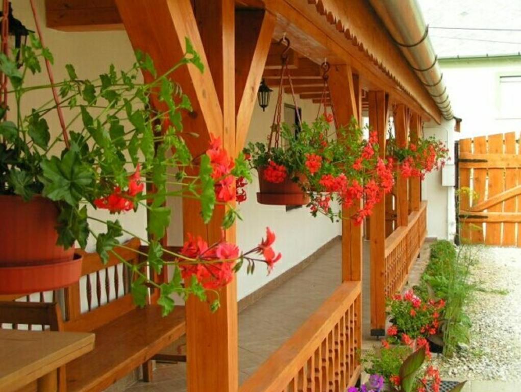 Gerendas Vendeghaz Hotel Egerszalók Buitenkant foto